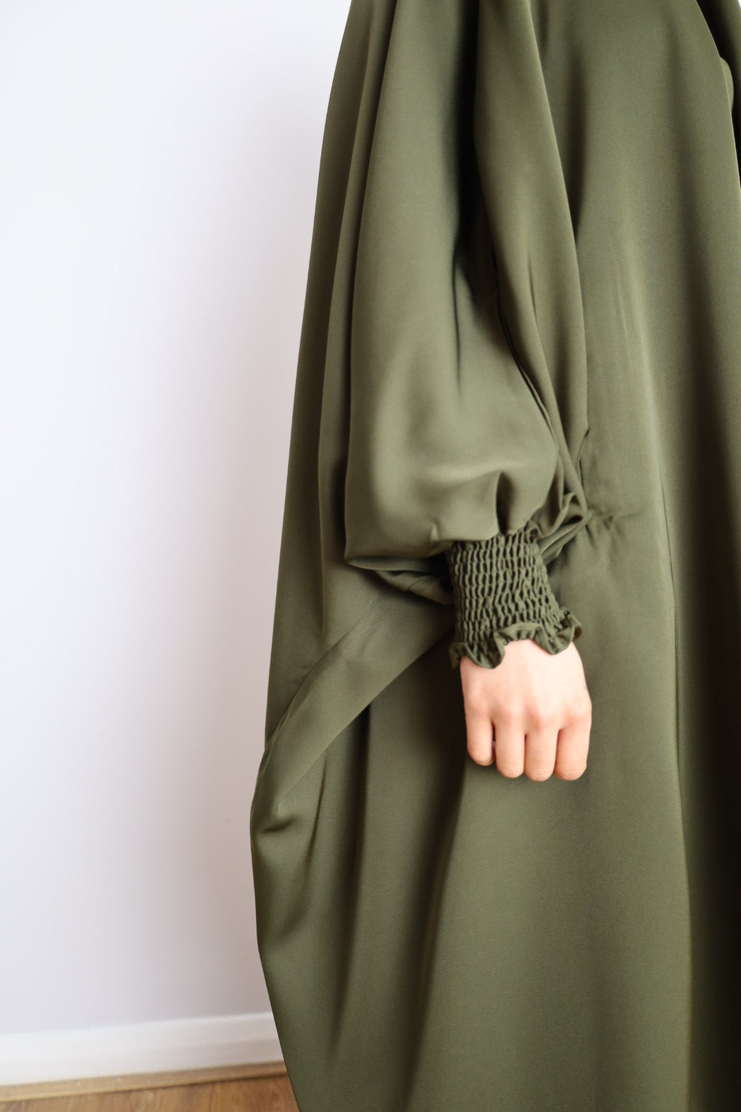 khaki 2 piece jilbab with frilly sleeves made in nida fabric